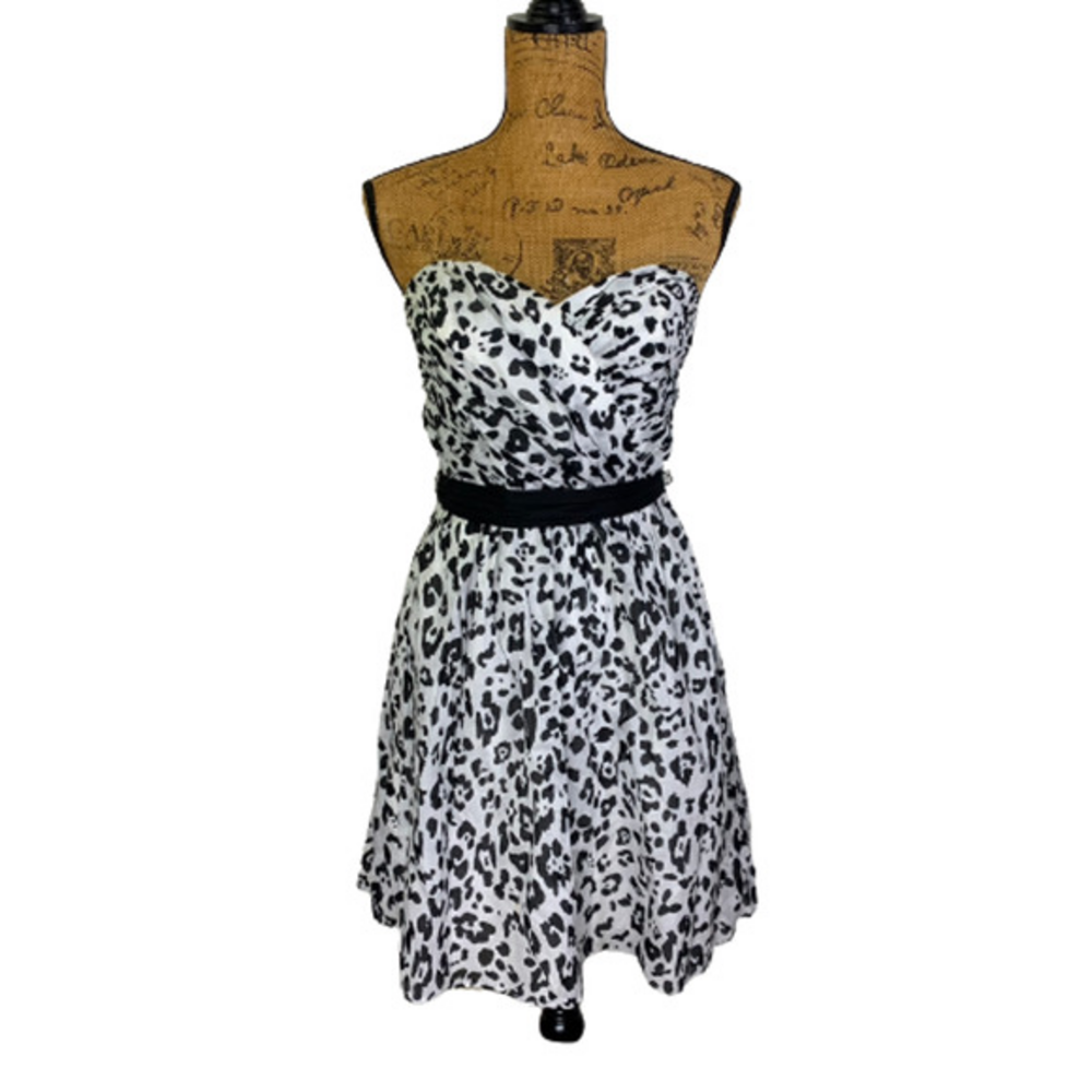 EXPRESS Dress Mini 2024 Trend White & Black Leopard Print‎ Strapless Dress NFR